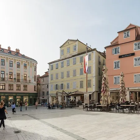 Palace Heritage - Adults Only Split