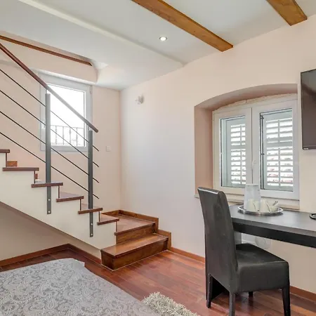 Palace Heritage - Adults Only מלון 4*