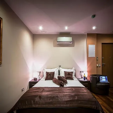 מלון Palace Heritage - Adults Only